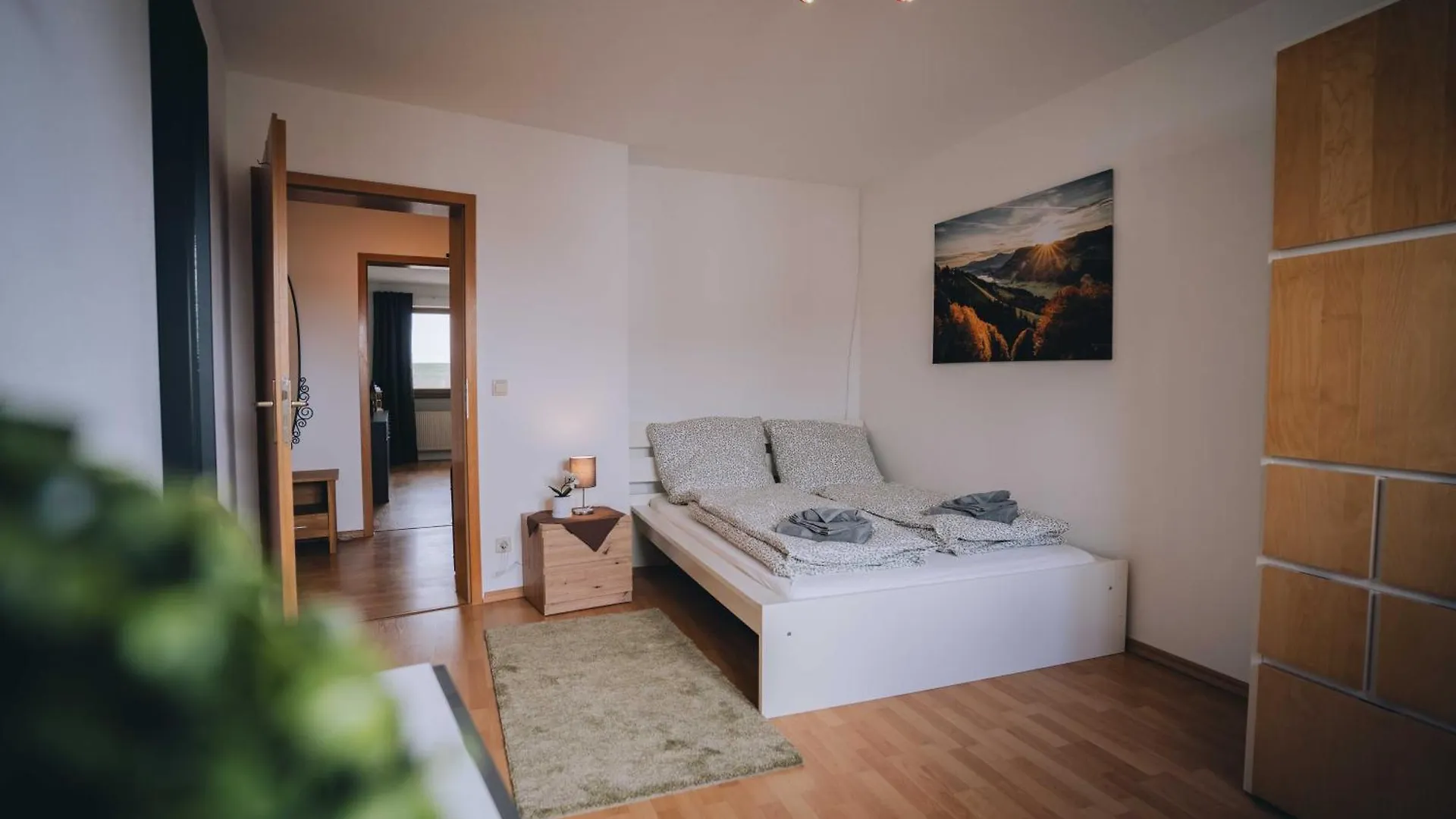 Apartmán Adlerhorst Bright And Stylish With Mountain View Lindenberg im Allgäu 0*,  Německo
